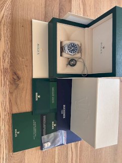 Rolex Oyster Perpetual 41mm / full set / ungetragen - Gratisinserat.ch