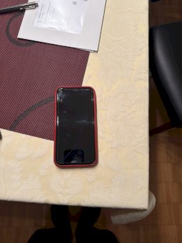 Iphone 11 64GB Rot