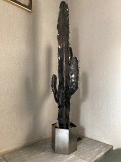 Eisenplastik \"Kaktus\" von John A. Tobler - Gratisinserat.ch