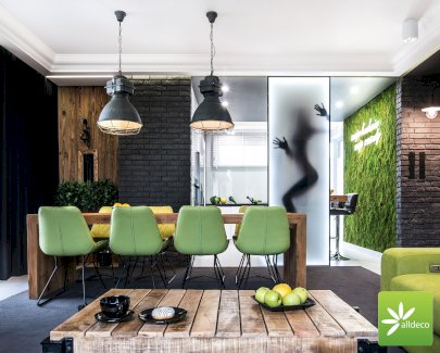 Tisch aus Altholz - maßgefertigt