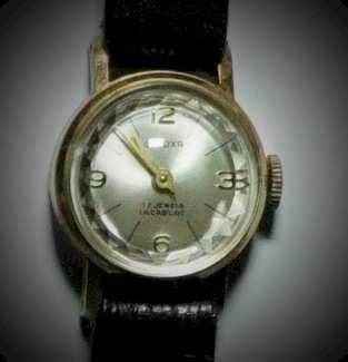 Uhren Armbanduhr Damen GIROXA - Gratisinserat.ch