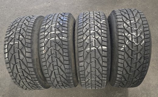 4 Stück 225/55R17 101V Winterreifen  - Gratisinserat.ch