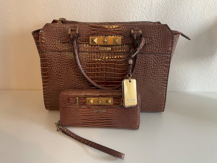 Guess Tasche und Portmonnaie