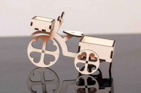 HOLZ-DREIRAD DEKO - Gratisinserat.ch