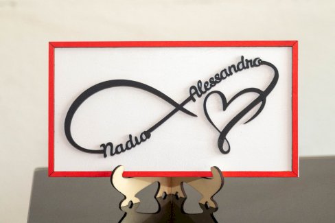 PERSONALISIERTES UNENDLICHKEITSSYMBOL AUS HOLZ - Gratisinserat.ch