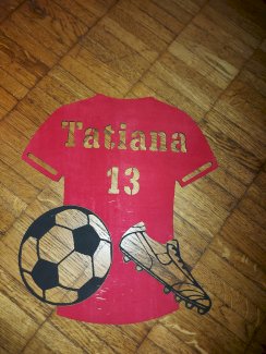 PERSONALISIERTE FUSSBALL-TRIKOT HOLZDEKORATION - Gratisinserat.ch