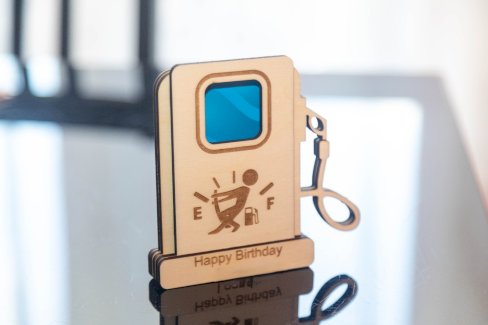 SYMPATHISCHER GUTSCHEINHALTER - Gratisinserat.ch