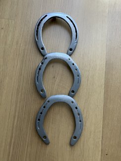 3 hufeisen - Gratisinserat.ch