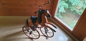 Antikes \"seltenes\" Fund-Tri-Cycle Schaukelpferd - Gratisinserat.ch
