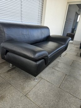 Schwarzes echtleder Sofa