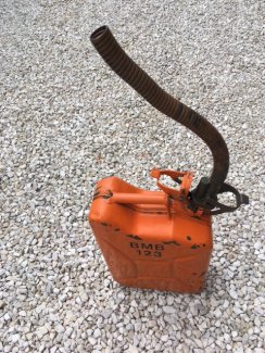 Bidon 10 l, Tank, Reserve- Kanister, mit Ausguss - Gratisinserat.ch