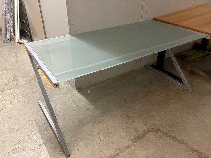 Tisch,  Glasplattentisch - Gratisinserat.ch