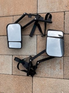 Wohnwagenrückspiegel, Spiegelverbreiterung mit Arm