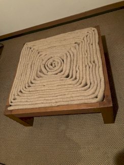 Schlauchkissen- Hocker, - Gratisinserat.ch