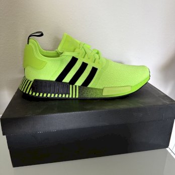 Adidas NMD_R1 Grösse 48 2/3 Neu