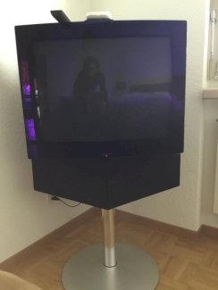 Bang&Olufsen BeoVision1 mit Motor Standfuss - Gratisinserat.ch
