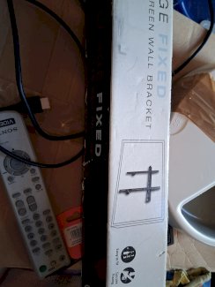 Fernsehehalter zu verkaufen 