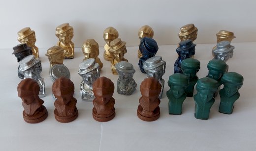 Köpfe aus Fensterladen Halter aus Metall - Gratisinserat.ch