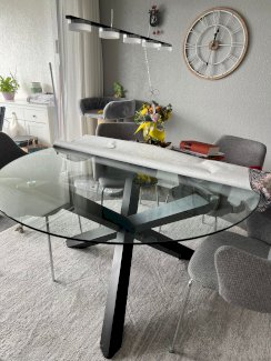 Glas-Esstisch - Gratisinserat.ch