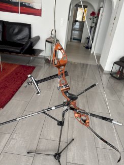 Recurve Turnier Hoyt Bogen komplett 70 Zoll  - Gratisinserat.ch