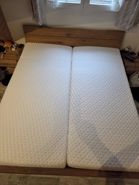 2x Neuwertige und wenig gebrauchte Federkernmatratze 90x200