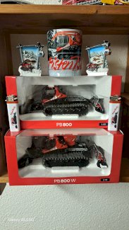 Pistenbully 800 Modell set 1:43 mit Zubehör  - Gratisinserat.ch