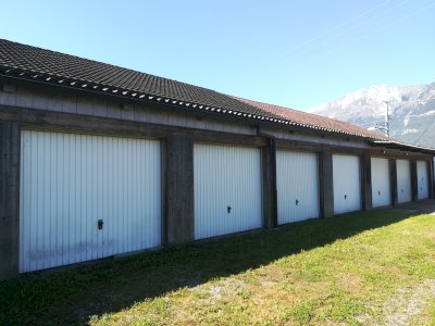 Doppelgarage zu vermieten