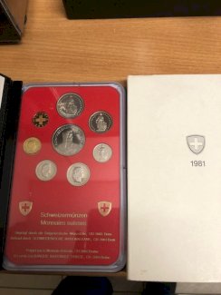 8x Münzensätze Schweiz Polierte Platte + 1x Münzensatz 1920 - Gratisinserat.ch