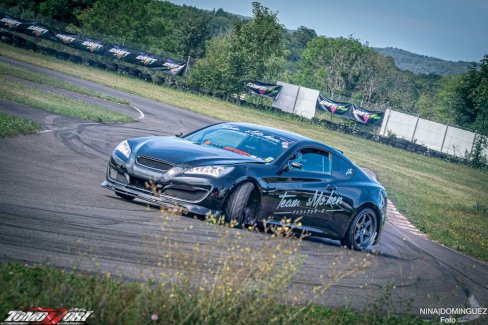 Hyundai Genesis Drifter