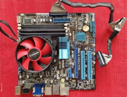 ASUS Motherboard M4A785D-M Pro inkl Prozessor/Kühler/RAM - Gratisinserat.ch