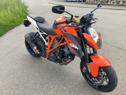 KTM 1290 Superduke R