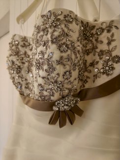 Hochzeitskleid Gr. 40 / 163-168cm - Gratisinserat.ch