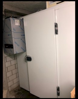 Gewerblicher Tiefkühler bis -18 °C – inkl. Kühlaggregat bereits abmontiert  - Gratisinserat.ch