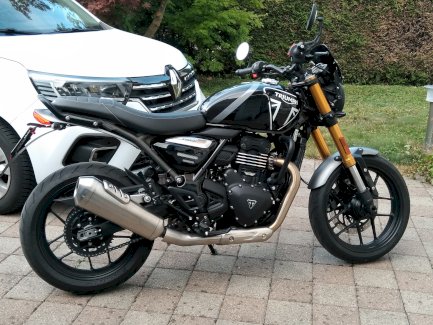 Triumph Speed 400, schwarz met. - Gratisinserat.ch