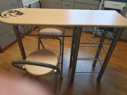 Küchenbar mit Stühlen - Gratisinserat.ch