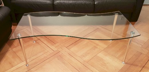 Couchtisch / Salontisch mit Glasplatte