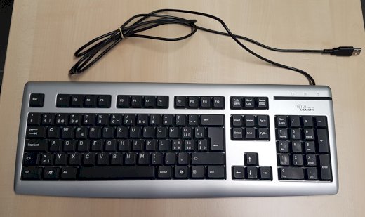 Fujitsu Computers Siemens Tastatur / Keyboard - Gratisinserat.ch