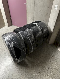 275/35R21 103Y XL Sommerreifen  - Gratisinserat.ch