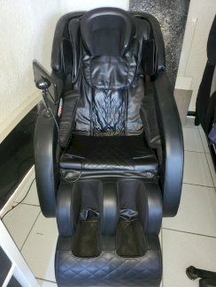 Zero- Gravity Massagesessel Burgherr