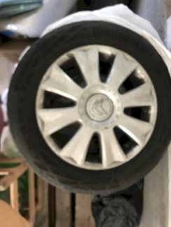 4 Alu Felgen mit Reifendrucksensoren 215/55 R16 - Gratisinserat.ch