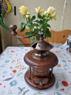 Alte Kaffeemaschine - Gratisinserat.ch