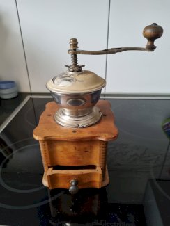 Alte Kaffeemühle - Gratisinserat.ch