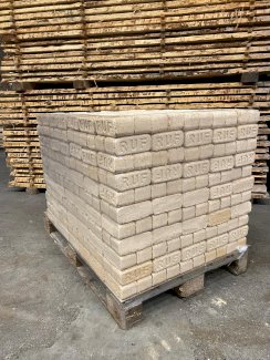 Holz Briketts Buche/Tanne 500 Kg - Gratisinserat.ch