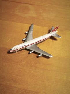 Modellflugzeug Swissair Boeing 747 - Gratisinserat.ch