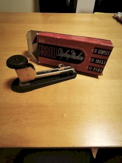 Arrow 203 Heftmaschine mit OVP - Gratisinserat.ch