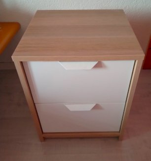 2x Nachttische - Gratisinserat.ch