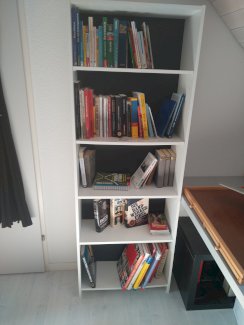 Bücherregal weiss