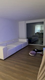 Boucle sofa - Gratisinserat.ch