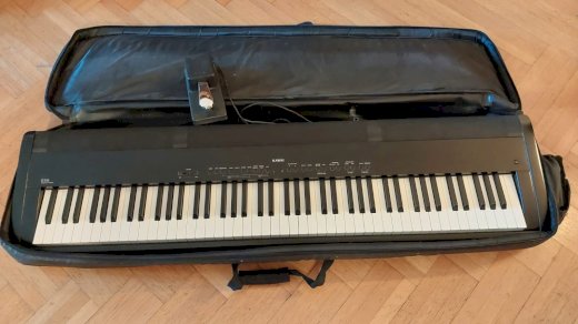 Kawai ES6 Digitalpiano 88 Tasten inkl. Pedal & Transporttasche - Gratisinserat.ch