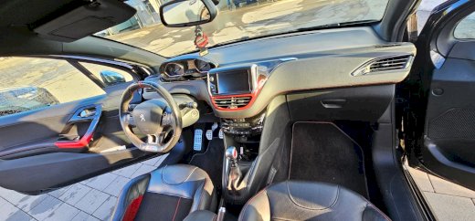 Peugeot GTI 208 - Gratisinserat.ch